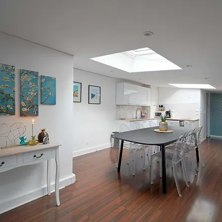 Apartment Large Renovated Chateau